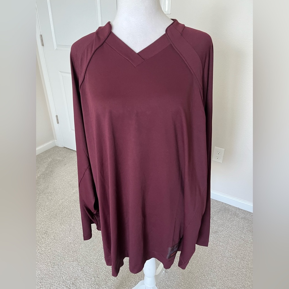 NWT Nike x Skims Airy VNeck Oversized Long Sleeve Top Size Large in Current